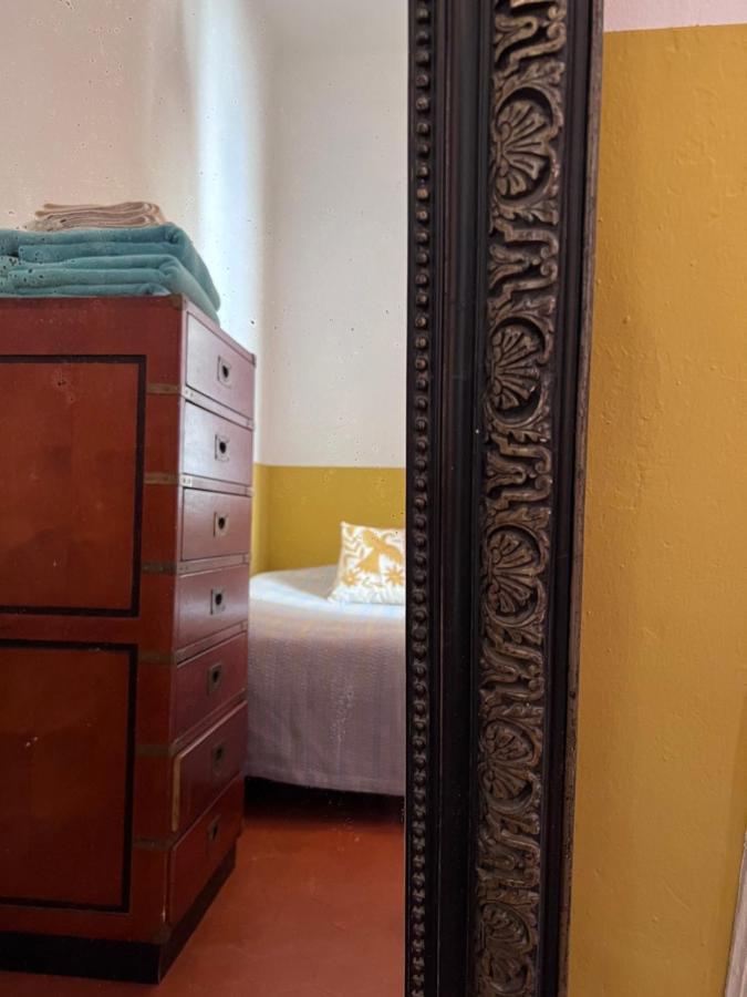 L'Appartement Du Cafe De L'Horloge ลาซิโอตาต์ ภายนอก รูปภาพ