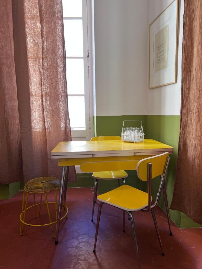 L'Appartement Du Cafe De L'Horloge ลาซิโอตาต์ ภายนอก รูปภาพ